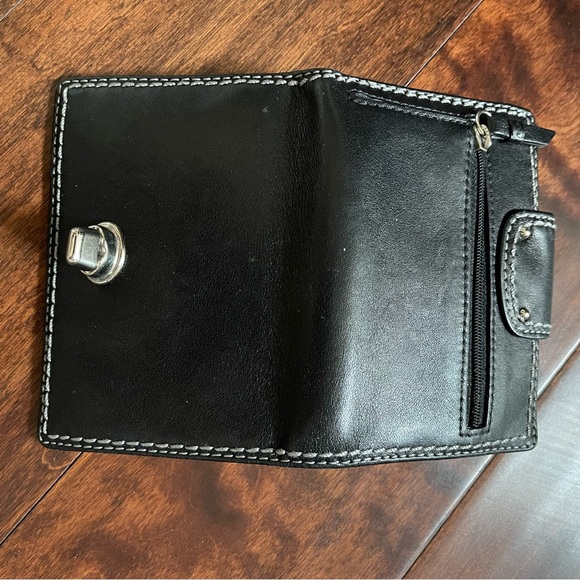 Coach “Vintage” black leather wallet - Picture 6 of 7